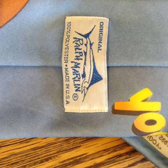 Vintage Yogi Bear tie - Picture 3 of 5